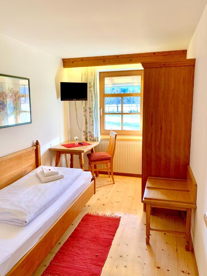 Gutshof Zum Schluxen Apartment Pinswang Ngoại thất bức ảnh