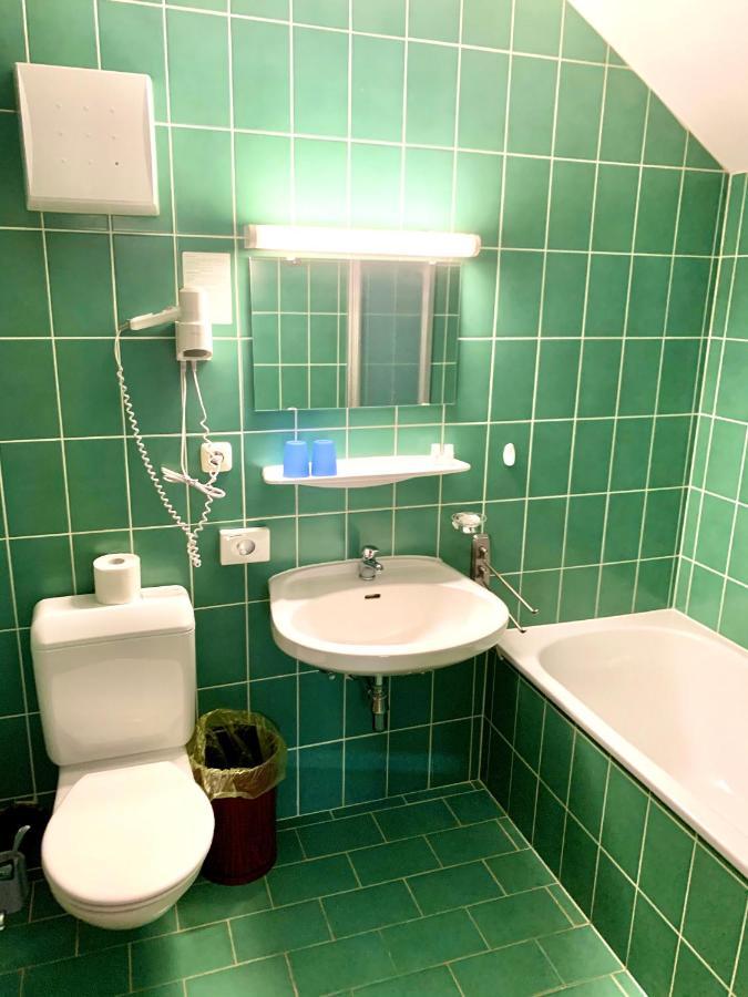 Gutshof Zum Schluxen Apartment Pinswang Ngoại thất bức ảnh