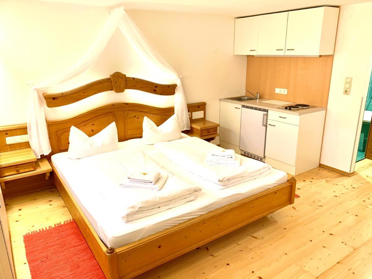 Gutshof Zum Schluxen Apartment Pinswang Ngoại thất bức ảnh